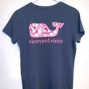 Vineyard Vines T-shirt